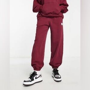 Jordan Essentials Statement Washed Fleece Joggers in burgundy/wine NWOT